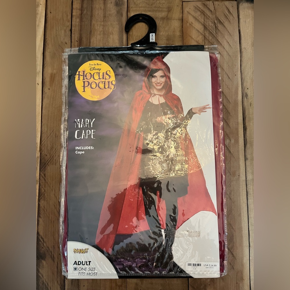 Disney Hocus Pocus Mary Cape. One Size Fits Most.